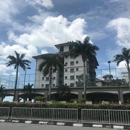 Mahkota Hotel Homestay Malacca Esterno foto